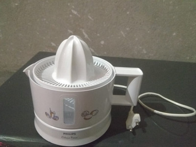 Philips citrus press hr2771 deals