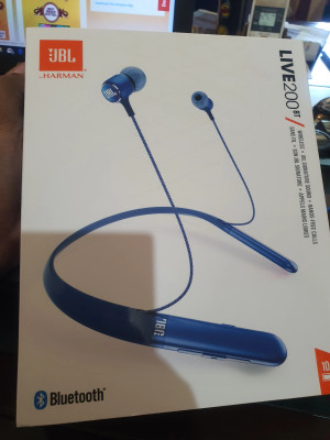 Live 200bt review deals