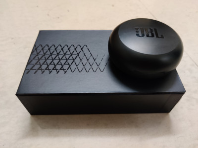 Jbl free sales x flipkart