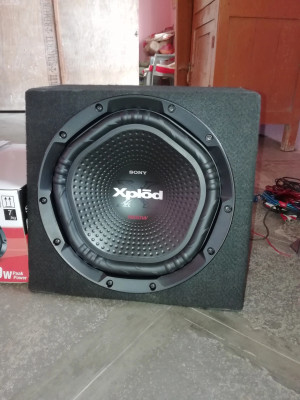 1800 Watt Sony Xplod 1000 Watt Subwoofer 1800 Watt Xplod Bass Tube