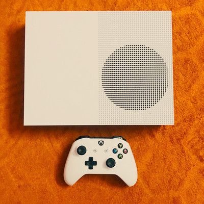 MICROSOFT Xbox One S All Digital Edition 1 TB with Sea of