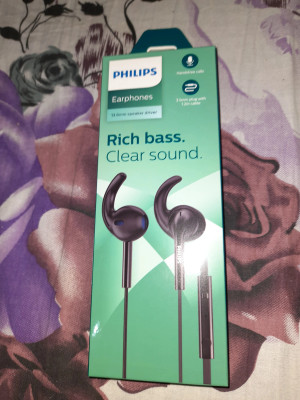 PHILIPS She1525BK 94 Wired Price in India Buy PHILIPS She1525BK 94 Wired Online PHILIPS Flipkart