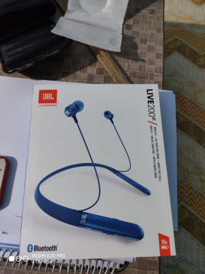 Jbl live200 online