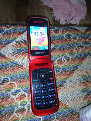 Karbonn k pebble black buy hotsell online