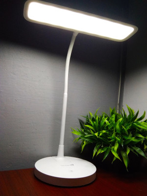 Syska Rechargeable touch control Study Lamp Price in India Buy Syska Rechargeable touch control Study Lamp online at Flipkart