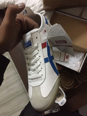 Tiger shoes first copy store