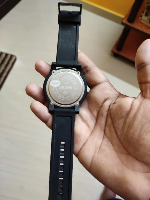 Reloj nivada stainless new arrivals steel back water resistant