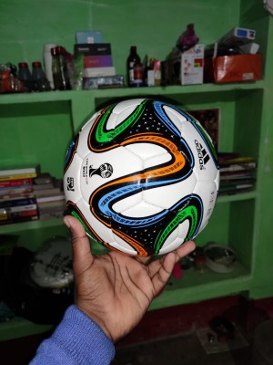 HRetails Brazuca Football and Hand pump Football - Size: 5 - Buy