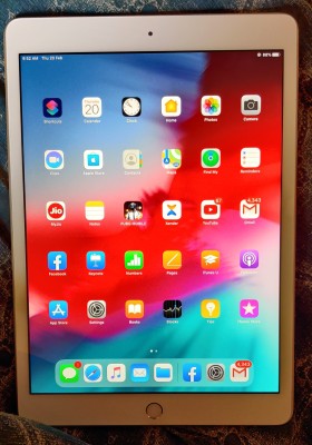 Apple iPad 7th Gen. 128GB, Wi-Fi, 10.2 in - Gold India