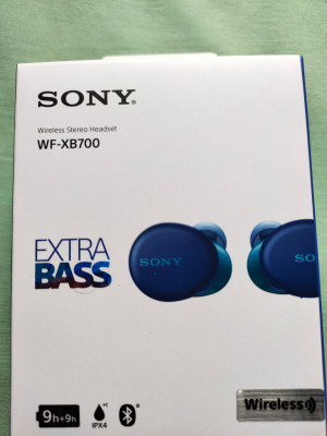Sony xb700 on sale flipkart