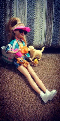 Barbie travel stacie discount doll