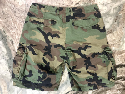 Gap camo shorts hotsell