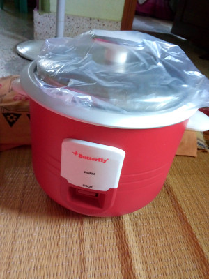 Butterfly Wave Electric Rice Cooker with Steaming Feature Price in India Buy Butterfly Wave Electric Rice Cooker with Steaming Feature Online at Flipkart