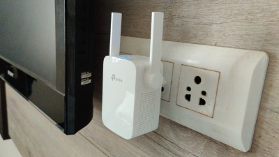 TP-LINK RE305 Dual-Band Wireless Range Extender - White 9784597309791