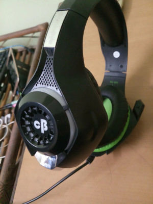 Cosmic Byte GS420 7 Color LED with Mic and Audio Splitter Gaming