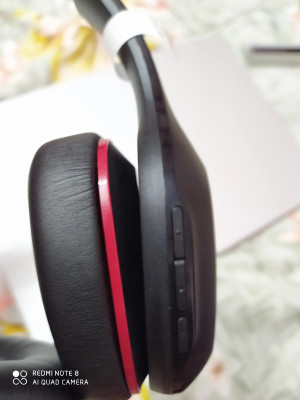 Mi XIAOMI Superbass On Ear Wireless Headphone with 40mm driver for