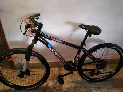 HERO Sprint Flash 27.5T 21 Speed 27.5 T Road Cycle Price in India Buy HERO Sprint Flash 27.5T 21 Speed 27.5 T Road Cycle online at Flipkart