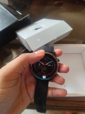 Xiaomi amazfit stratos hotsell smart sport black