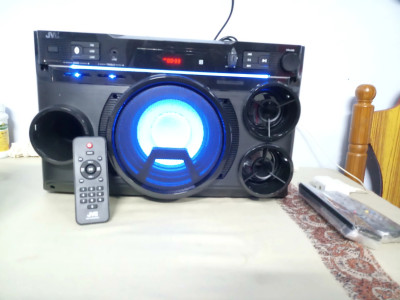 Parlante jvc sales 42w