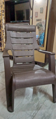 Nilkamal sunday chair deals