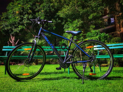 WALTX Trak 4 Suspension Lockout 28 T Hybrid Cycle City Bike Price in India Buy WALTX Trak 4 Suspension Lockout 28 T Hybrid Cycle City Bike online at Flipkart