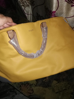 Oriflame Sweden Travel Collection Saffia Overnighter Small Travel Bag Price in India Reviews Ratings Specifications Flipkart