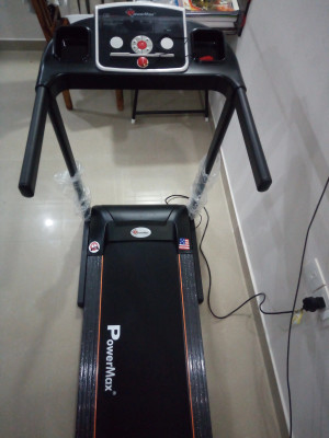 Tdm 101 treadmill on sale