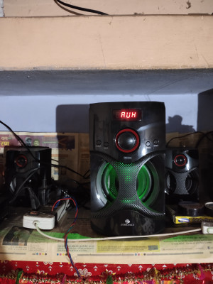 Buy ZEBRONICS BT3440 RUCF 40 Watt Bluetooth Laptop Desktop Speaker