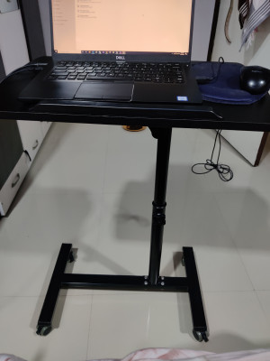 Kurtzy laptop hotsell study table adjustable