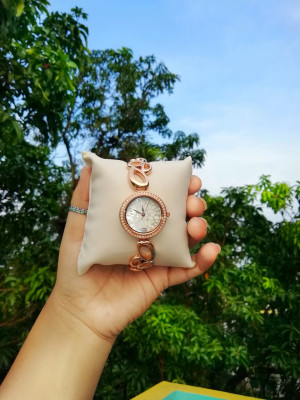 Titan Raga Analog Watch For Women Buy Titan Raga Analog Watch