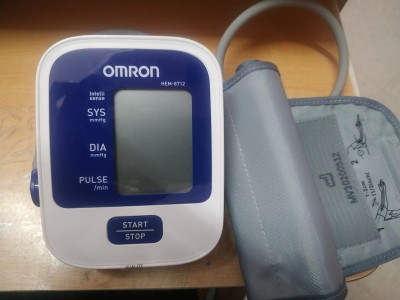  Omron HEM 8712 Blood Pressure Monitor : Health & Household