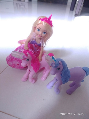 Barbie princess and unicorn gift set on sale