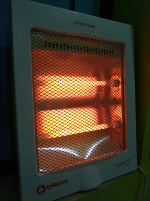 OMEGA Venus 2 Quartz Room Heater Price in India - Buy OMEGA Venus 2 Quartz Room  Heater online at Flipkart.com