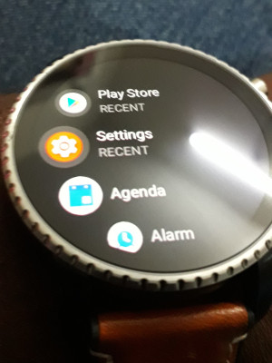 FOSSIL 4th Gen Explorist HR Smartwatch Price in India Buy FOSSIL 4th Gen Explorist HR Smartwatch online at Flipkart