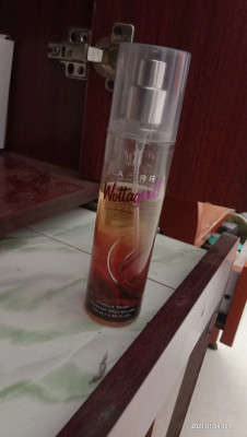 Wottagirl perfume chocolate sales