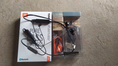 Jbl tune 115bt flipkart deals