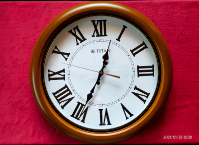 Titan wooden wall on sale clock