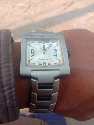 Fastrack 1229ssa watch clearance price