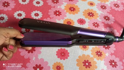 Vega 2 in 1 hair straightener and outlet crimper