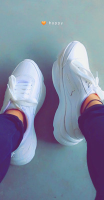 Tumblr girl nike on sale