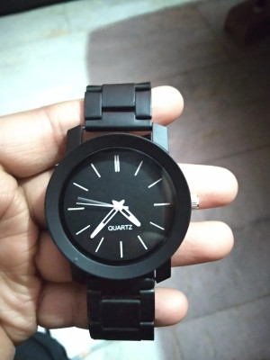 Black chain watch flipkart sales