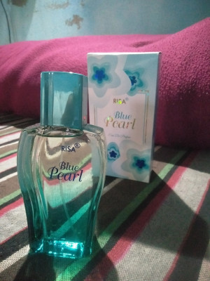 Risa blue clearance pearl perfume price
