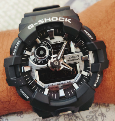 G shock top ga 710 review