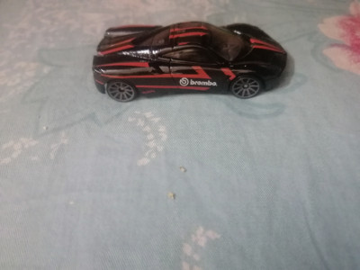 Pagani huayra shop roadster hot wheels