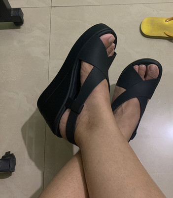 Crocs brooklyn high wedge 2025