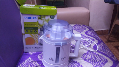 Philips citrus juicer hr2775 clearance