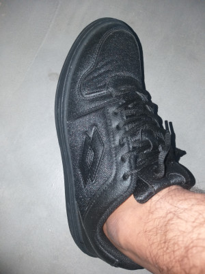 Black lotto ace shoes top