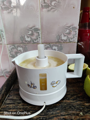 Philips citrus store juicer hr2774