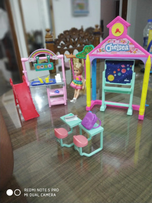 Barbie club best sale chelsea school playset