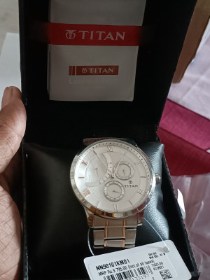 Titan classique retrograde cheap